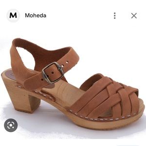 Moheda BETTY Cognac- classic swedish clogs and wooden shoes